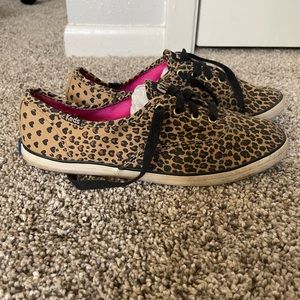 Keds leopard print lace up casual sneakers, well loved!